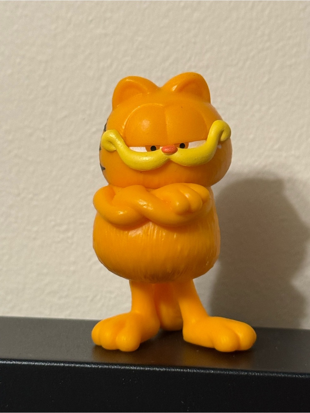 💙5/$22-Garfield Hard Plastic Figure Arms Crossed Orange Cat Collectible Toy